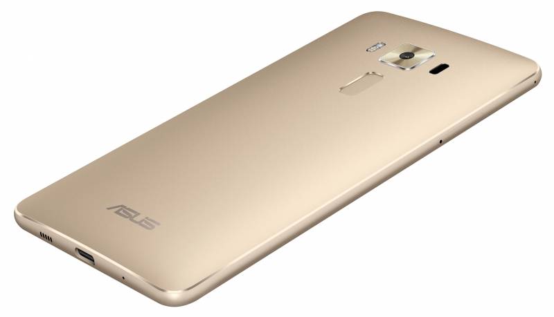 Asus Zenfone 3 Deluxe 1